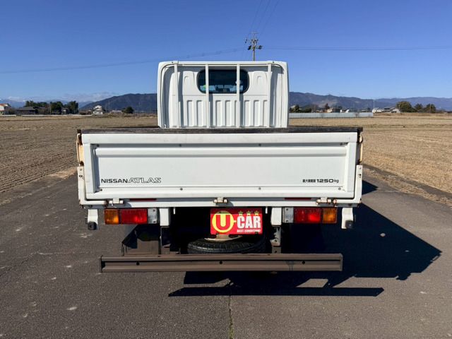 NISSAN ATLAS 2017 Image 31