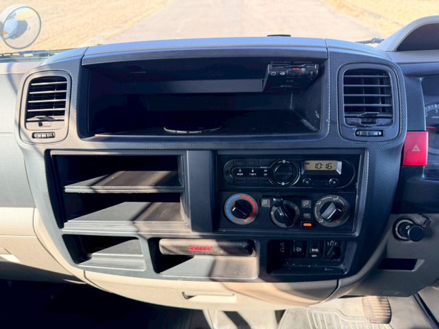 NISSAN ATLAS 2017 Image 31