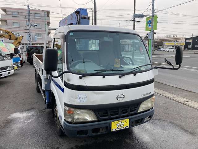 HINO DUTRO 2004 Image 31