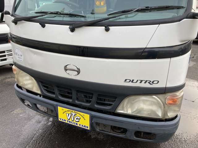 HINO DUTRO 2004 Image 31