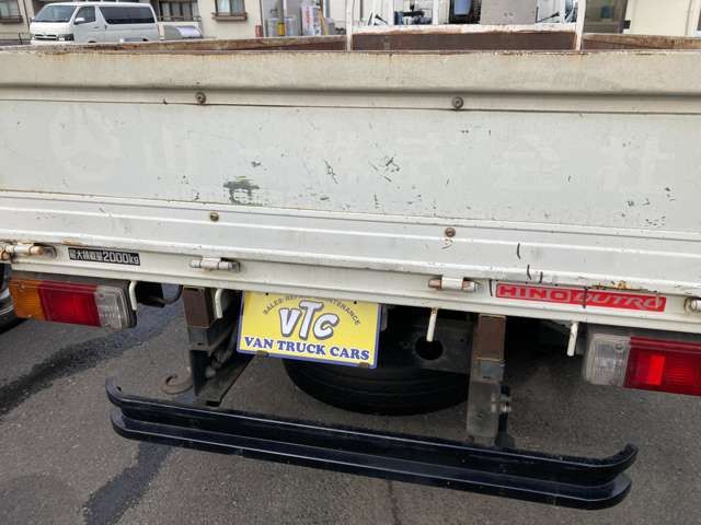 HINO DUTRO 2004 Image 31