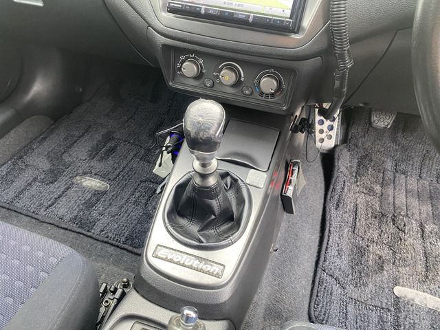 MITSUBISHI LANCER  4WD 2003 Image 31