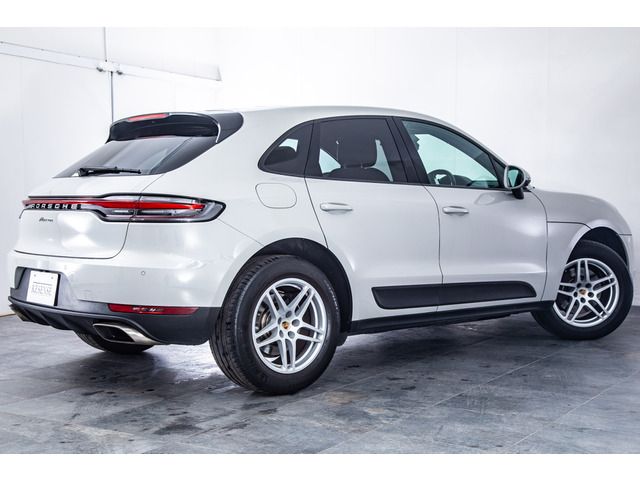 PORSCHE MACAN 2021 Image 31