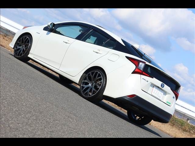 TOYOTA PRIUS 2020 Image 31