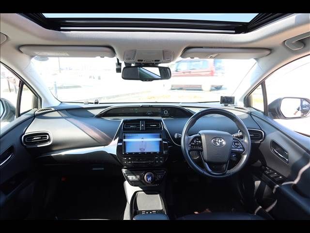 TOYOTA PRIUS 2020 Image 31