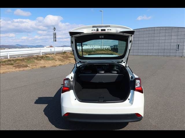 TOYOTA PRIUS 2020 Image 31