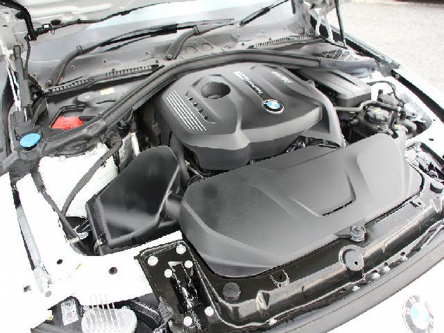 BMW 4SERIES GRAN COU 2017 Image 31