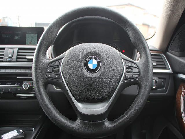 BMW 4SERIES GRAN COU 2017 Image 31