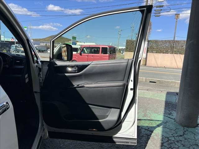 NISSAN ELGRAND 2024 Image 31