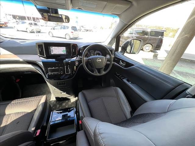 NISSAN ELGRAND 2024 Image 31