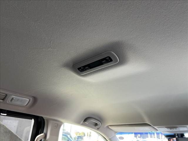 NISSAN ELGRAND 2024 Image 31