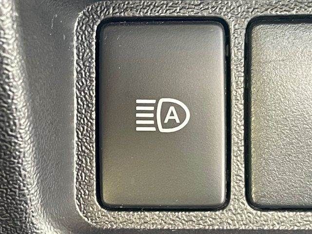 TOYOTA HIACE VAN 1.25T 2WD 2021 Image 31