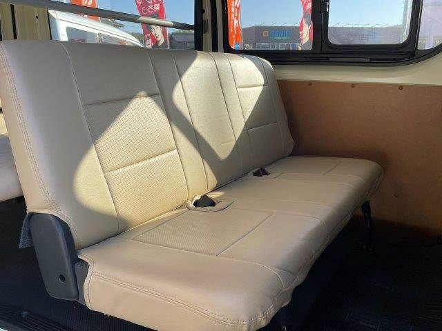 TOYOTA HIACE VAN 1.25T 2WD 2021 Image 31