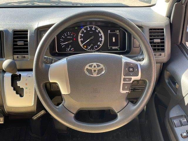 TOYOTA HIACE VAN 1.25T 2WD 2021 Image 31