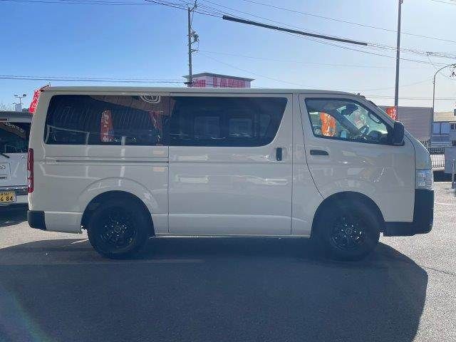 TOYOTA HIACE VAN 1.25T 2WD 2021 Image 31