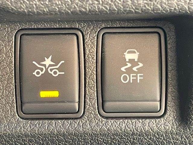 NISSAN NV350 CARAVAN 2021 Image 31