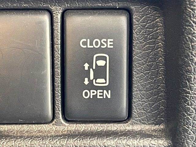 NISSAN NV350 CARAVAN 2021 Image 31