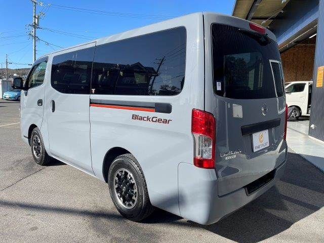 NISSAN NV350 CARAVAN 2021 Image 31