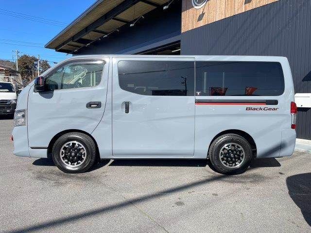 NISSAN NV350 CARAVAN 2021 Image 31