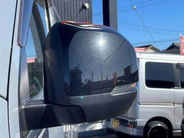 NISSAN NV350 CARAVAN 2021 Image 31