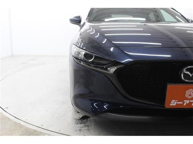 MAZDA 3 FASTBACK 2023 Image 31