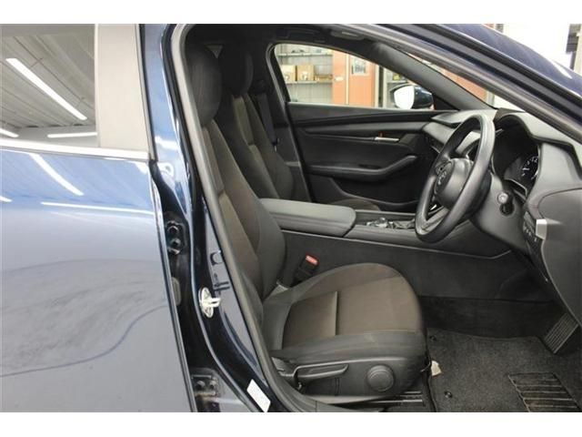 MAZDA 3 FASTBACK 2023 Image 31