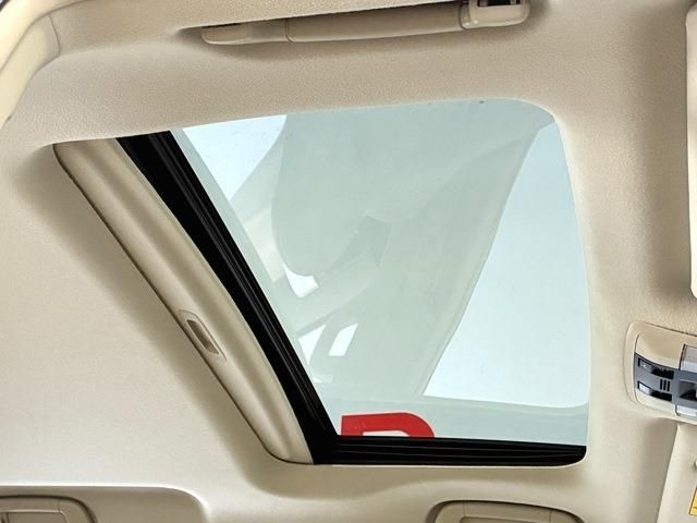 TOYOTA LANDCRUISER PRADO 2023 Image 31