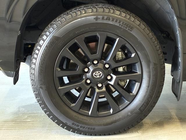 TOYOTA LANDCRUISER PRADO 2023 Image 31