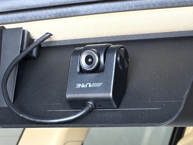 TOYOTA LANDCRUISER PRADO 2023 Image 31