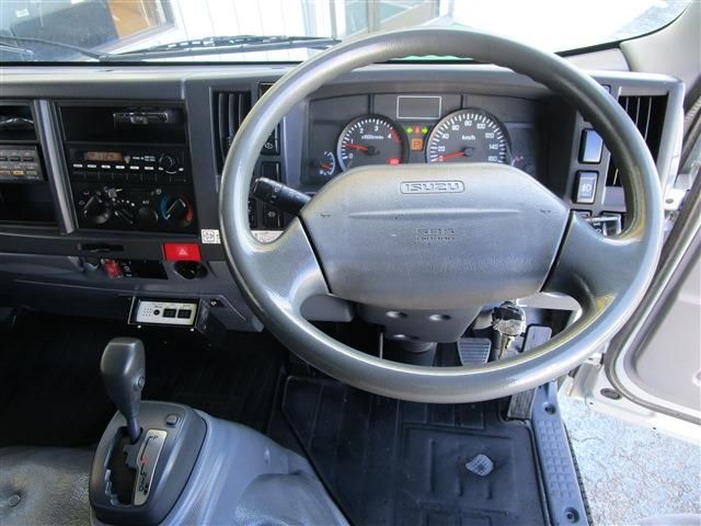 ISUZU  2014 Image 31