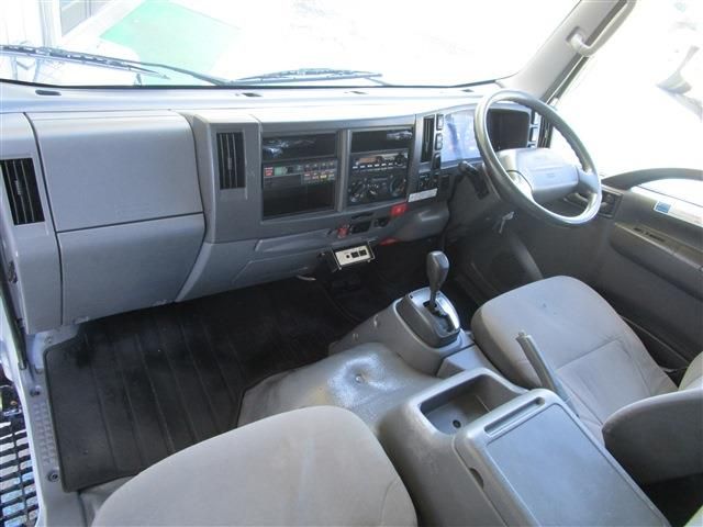 ISUZU  2014 Image 31