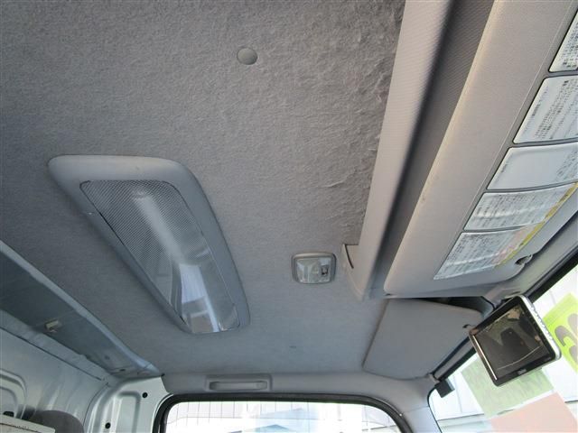 ISUZU  2014 Image 31