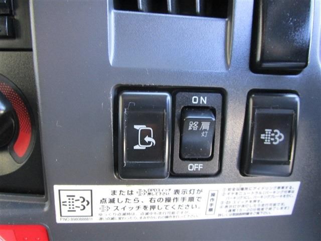 ISUZU  2014 Image 31