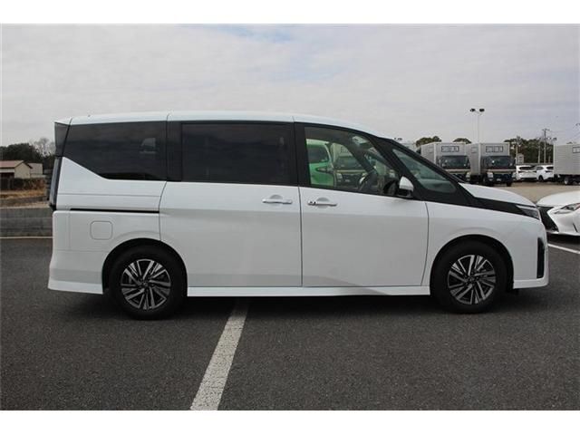 NISSAN SERENA  WG 2025 Image 31