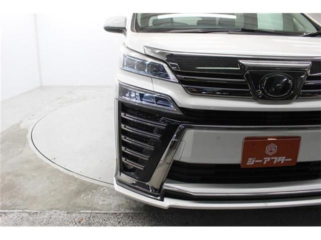 TOYOTA VELLFIRE 2018 Image 31