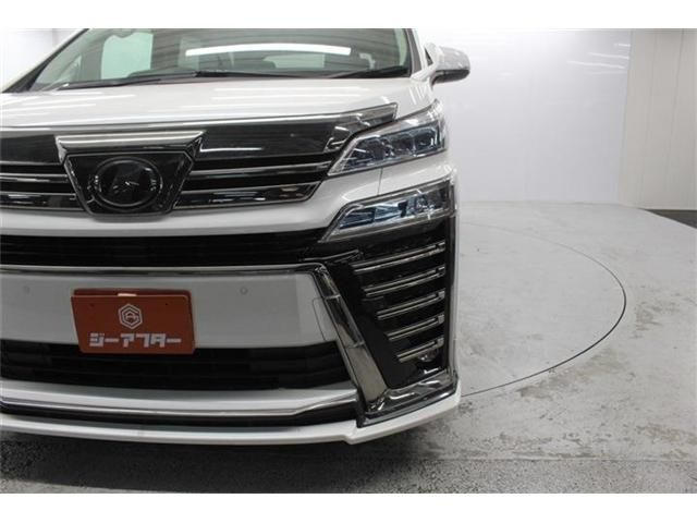 TOYOTA VELLFIRE 2018 Image 31