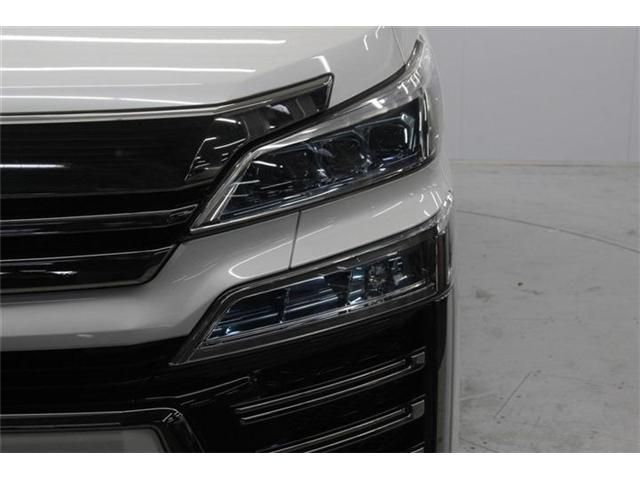 TOYOTA VELLFIRE 2018 Image 31