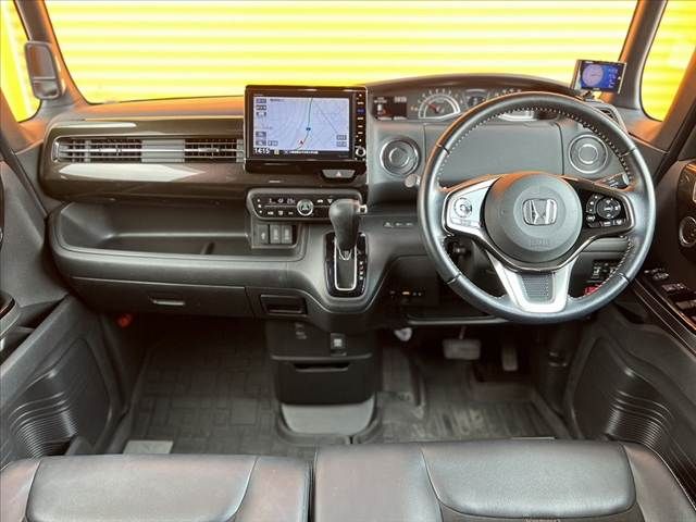 HONDA N BOX CUSTOM 2017 Image 31