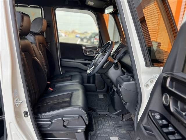 HONDA N BOX CUSTOM 2017 Image 31