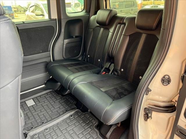 HONDA N BOX CUSTOM 2017 Image 31