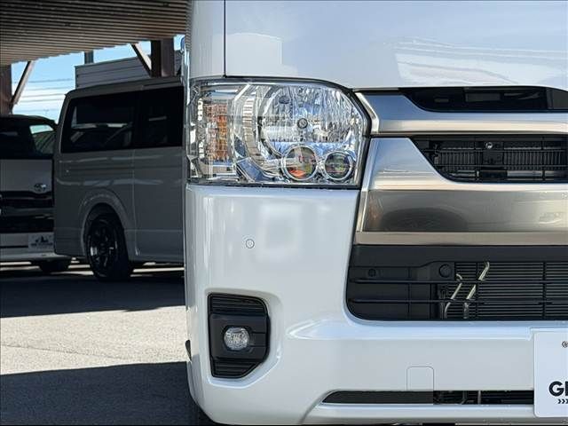 TOYOTA HIACE VAN 2WD 2026 Image 31