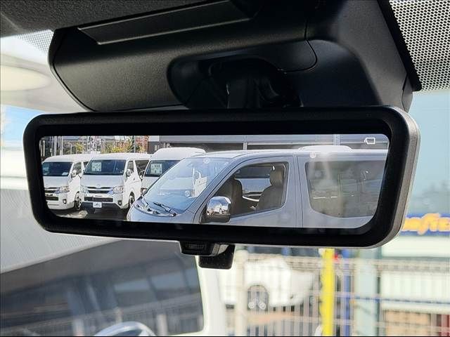 TOYOTA HIACE VAN 2WD 2026 Image 31