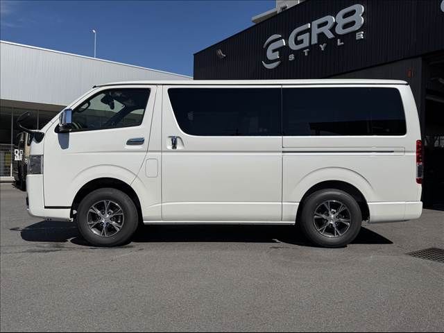 TOYOTA HIACE VAN 2WD 2026 Image 31