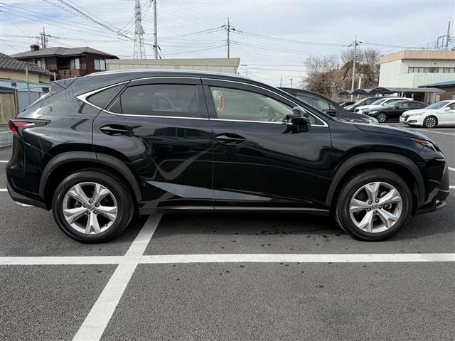 TOYOTA LEXUS NX200T AWD 2016 Image 31