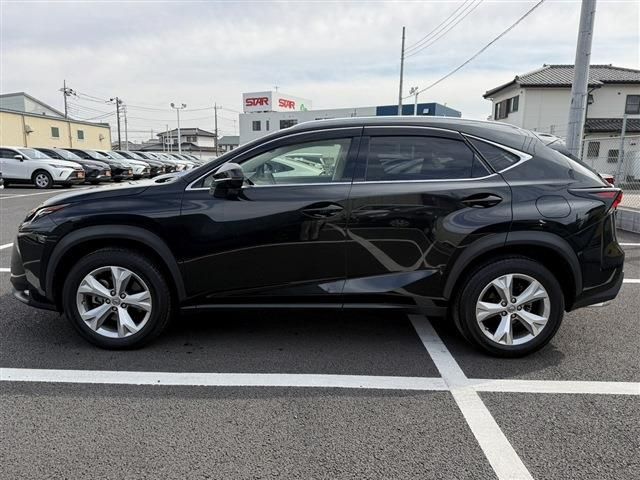 TOYOTA LEXUS NX200T AWD 2016 Image 31