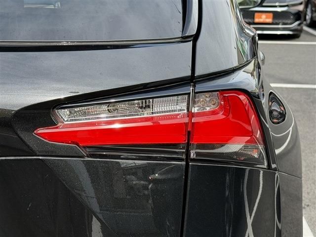 TOYOTA LEXUS NX200T AWD 2016 Image 31