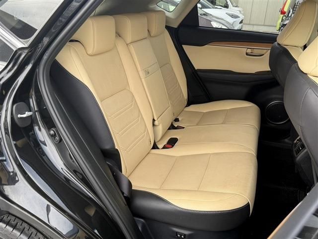 TOYOTA LEXUS NX200T AWD 2016 Image 31