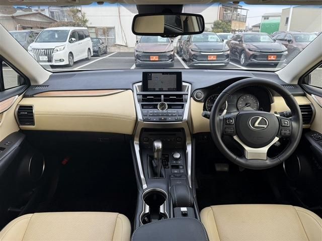 TOYOTA LEXUS NX200T AWD 2016 Image 31