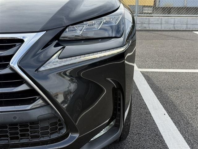 TOYOTA LEXUS NX200T AWD 2016 Image 31