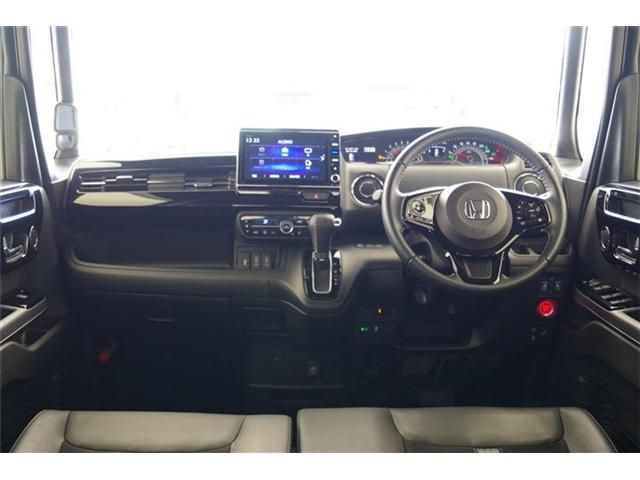 HONDA N BOX CUSTOM 2021 Image 31